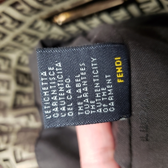 ❗SOLD❗Auth Fendi Shopping Tube zucca vitello - Picture 7 of 16